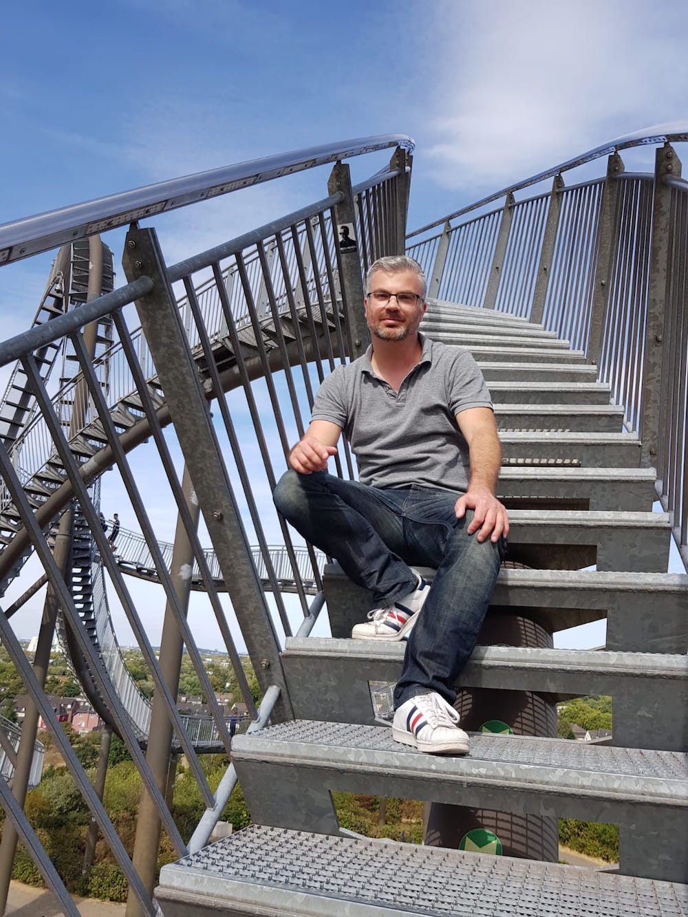 "Tiger and Turtle" auf der Heinrich-Hildebrand-Höhe in Duisburg-Angerhausen