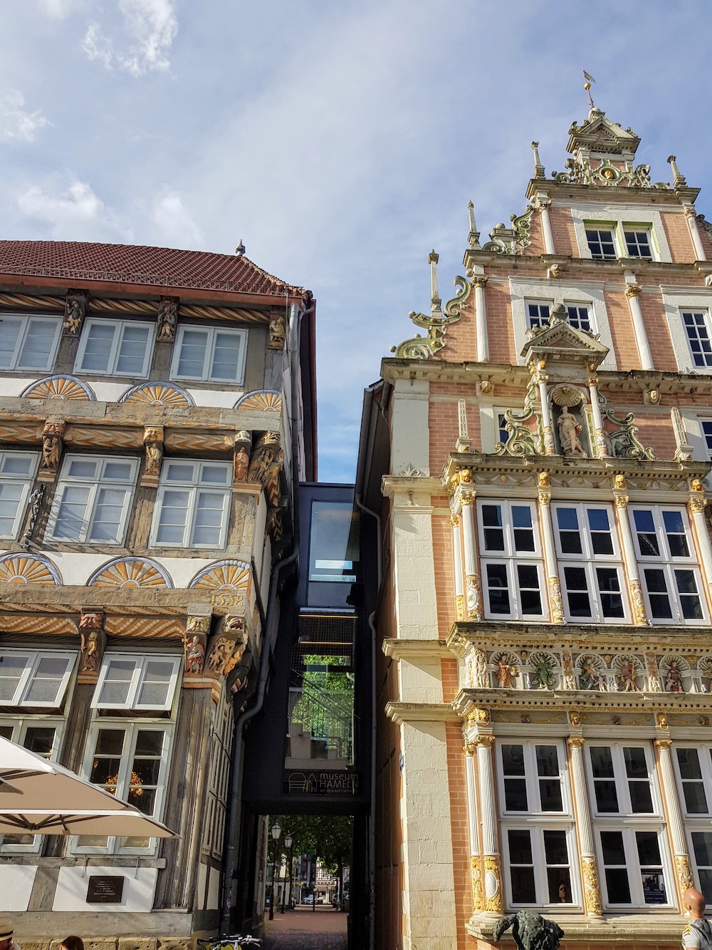 Hameln ist für seine historischen Fachwerkhäuser im Stil der Weserrenaissance weltberühmt