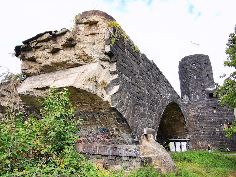 Brücke von Remagen: Ruine als Mahnmal