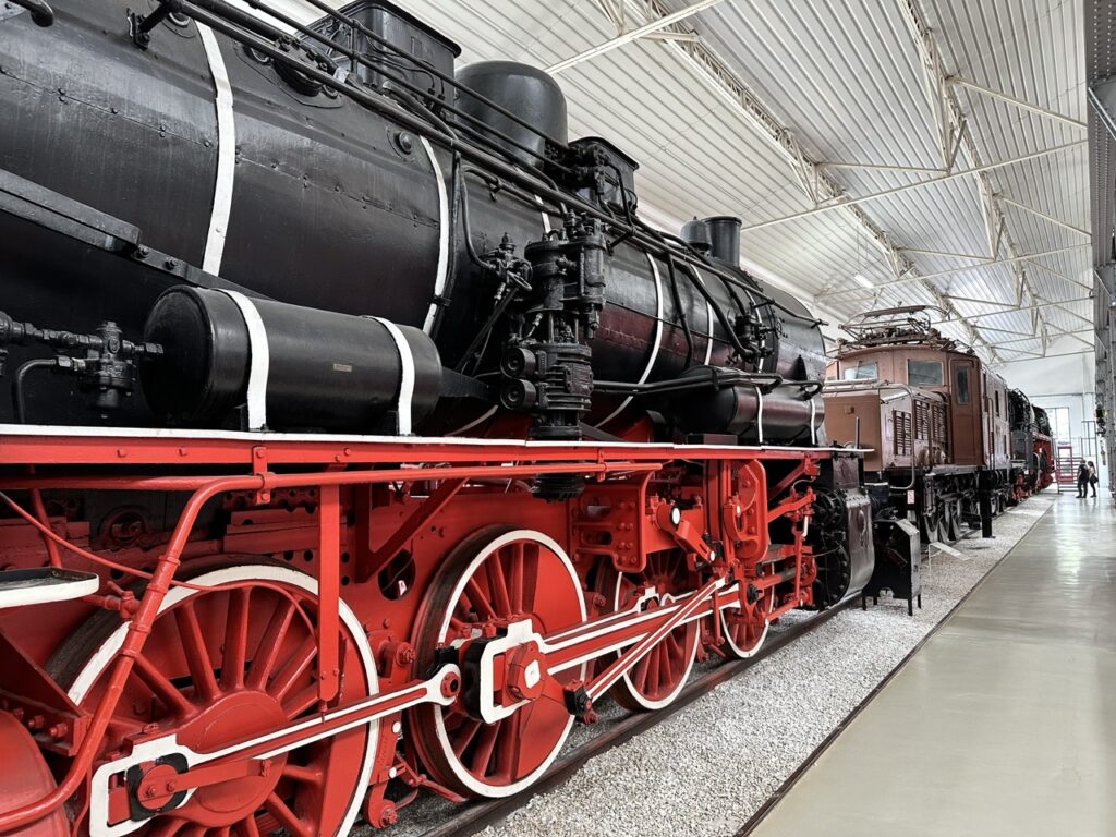 Eine von vielen Dampflokomotiven